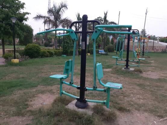 印度公園健身器材自行活動(dòng)引關(guān)注，警方解釋為運(yùn)動(dòng)器材自然運(yùn)作